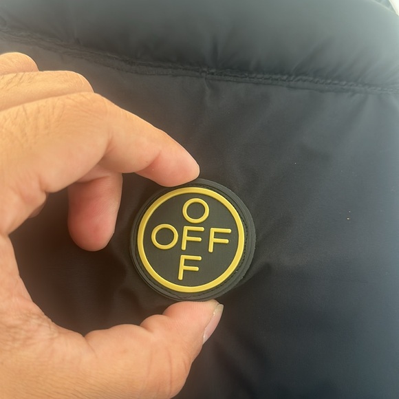 Off-White Black and Yellow Puffer (100% Authentic) Extremely Rare Size M(Slim L) - Picture 8 of 13